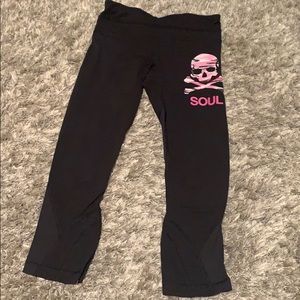 SOULCYCLE x LuluLemon crop leggings